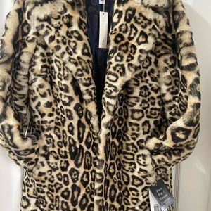 Trina Turk new faux fur coat beautiful with tags never worn